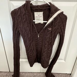 Y2K VERY RARE VINTAGE Hollister Women's Brown Cable Knit Cardigan Bella Swan